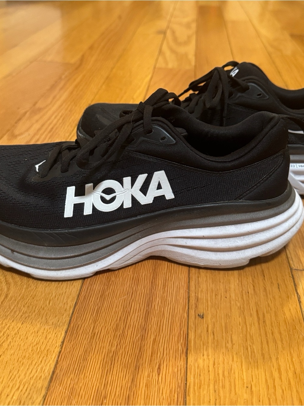 Hoka Black and White Bondi8 size 10.5B women’s